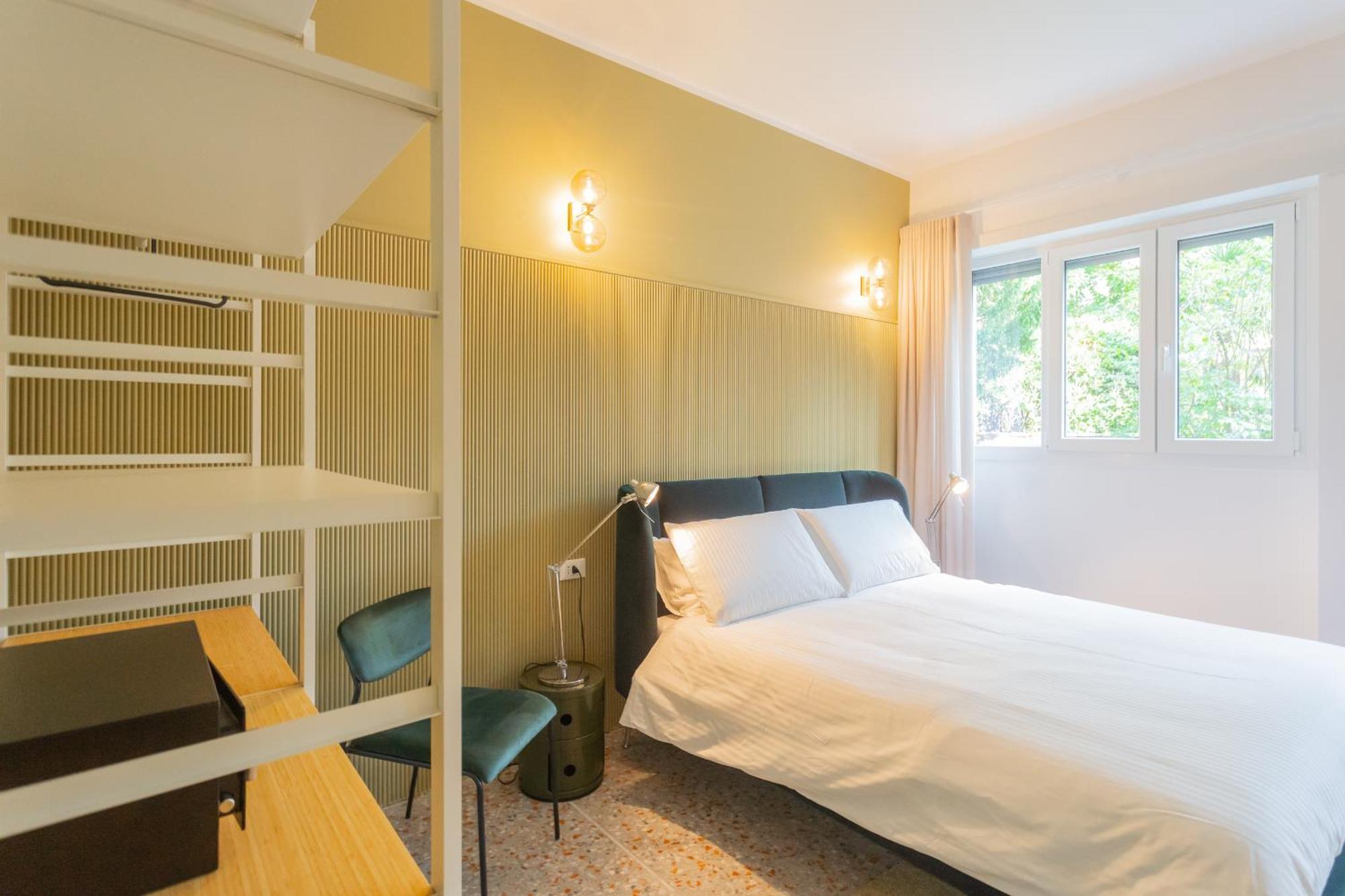Marcello'S Como Lake Rom bilde