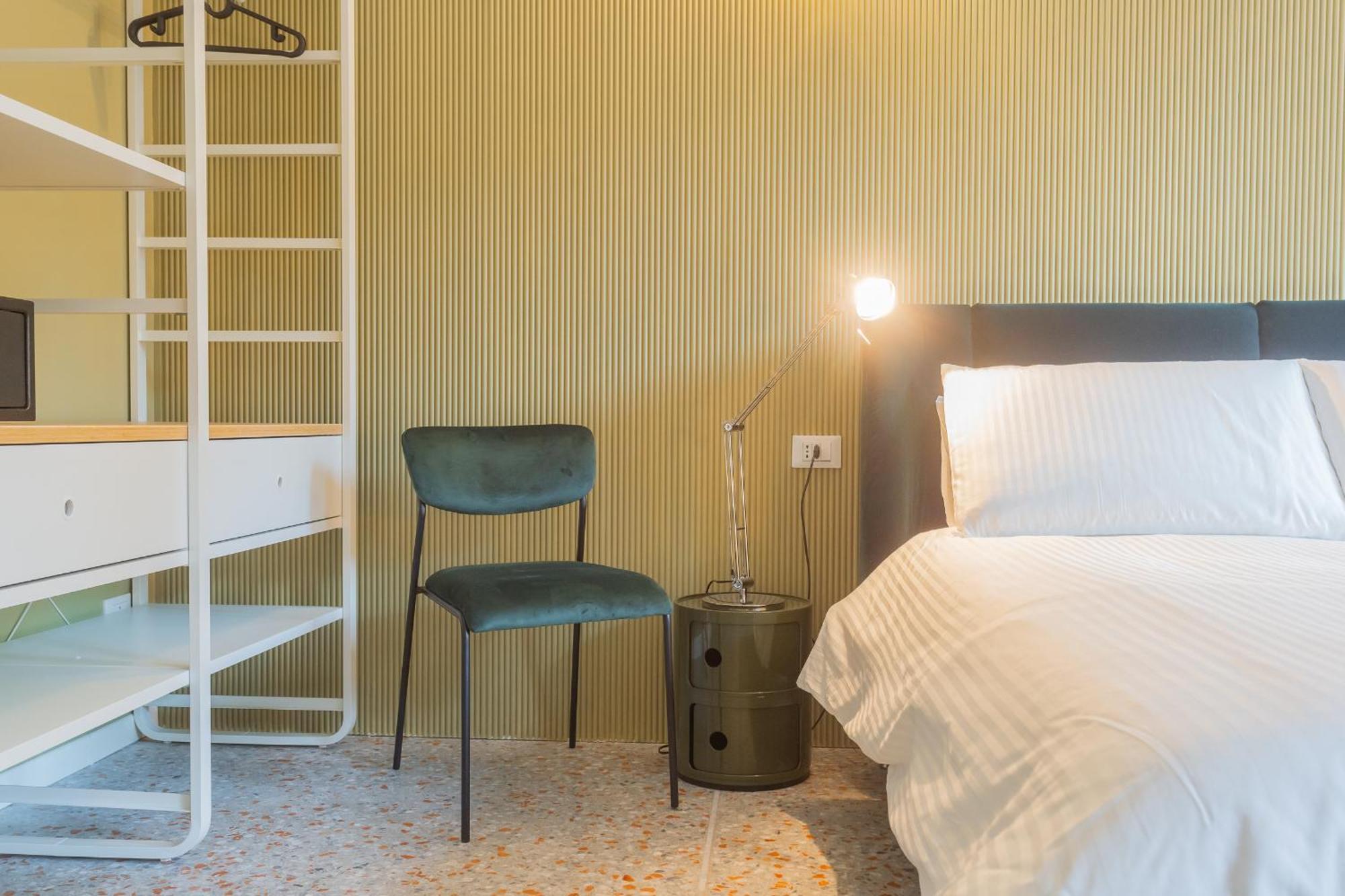 Marcello'S Como Lake Rom bilde